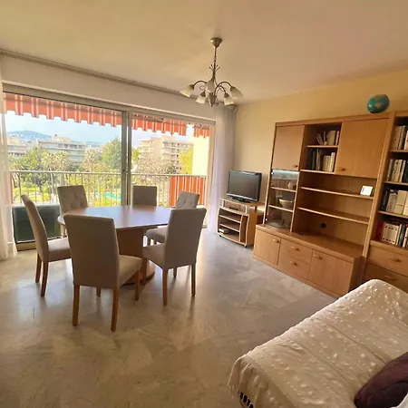 Les Pins - 4 People - Swimming Pool - Tennis Apartament *