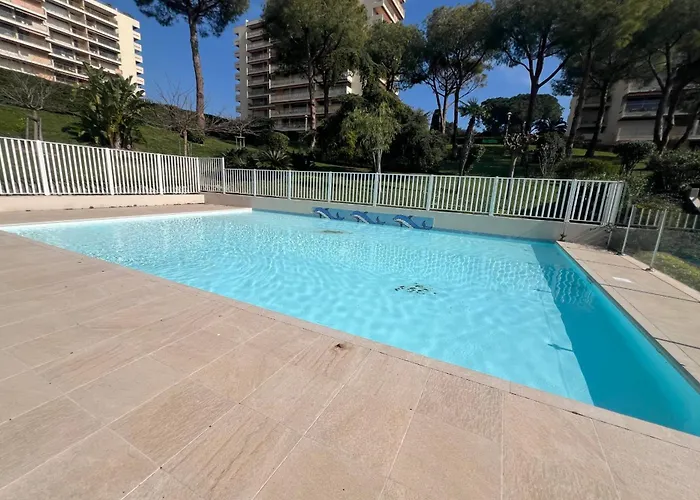 Les Pins - 4 People - Swimming Pool - Tennis 公寓 胡安莱潘